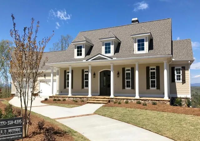 Photo 2 of Single family home for sale at 3524 Lake Ridge Dr, Gainesville, GA 30506 | MLS# 7852591 | Listing updated on 2026-10-26