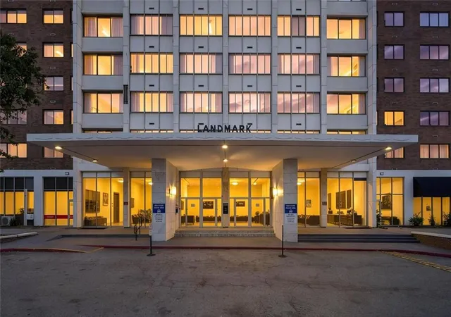 Listing Photo 1 - Condo for sale in building located at 215 Piedmont Ave Ne, Atlanta, GA 30308 - Unit #310