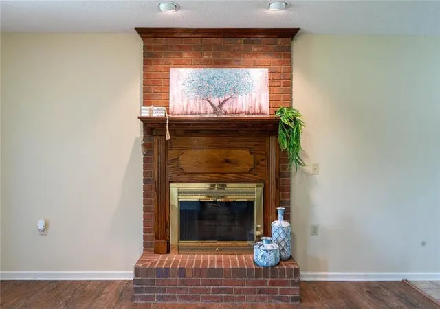 Photo 3 of Sale Pending at 133 English St E, Douglas, GA 31535 | MLS# 7795945 | Listing updated on 2026-09-06