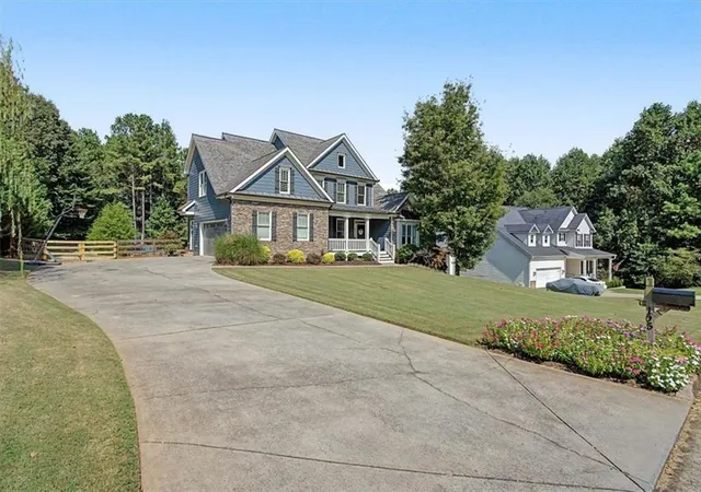 Photo 4 of Single family home for sale at 105 Celestial Ridge Dr, Dallas, GA 30132 | MLS# 7830469 | Listing updated on 2026-09-11