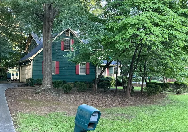 Photo 3 of Sale Pending at 1454 Albans Ct, Lithonia, GA 30058 | MLS# 7794068 | Listing updated on 2026-09-26