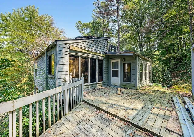 Photo 4 of Land for sale at 2615 Rocky Springs Dr, Marietta, GA 30062 | MLS# 7836402 | Listing updated on 2026-09-26