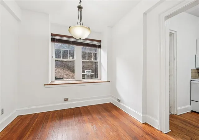 Photo 3 of Condo for sale at 198 Ponce De Leon Ave NE #1A, Atlanta, GA 30308 | MLS# 7835562 | Listing updated on 2026-10-28