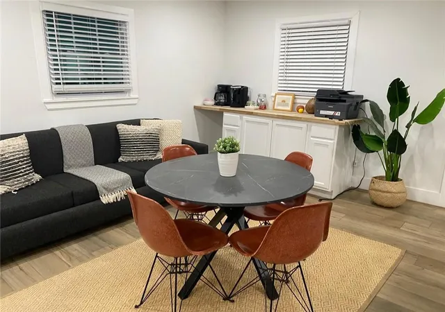 Photo 4 of Single family home for sale at 3904 Bakers Fry Rd SW, Atlanta, GA 30331 | MLS# 7832829 | Listing updated on 2026-09-06