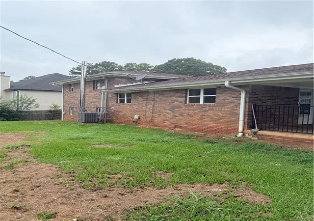 Photo 2 of Sale Pending at 6853 New Dale Rd, Rex, GA 30273 | MLS# 7833681 | Listing updated on 2026-10-22
