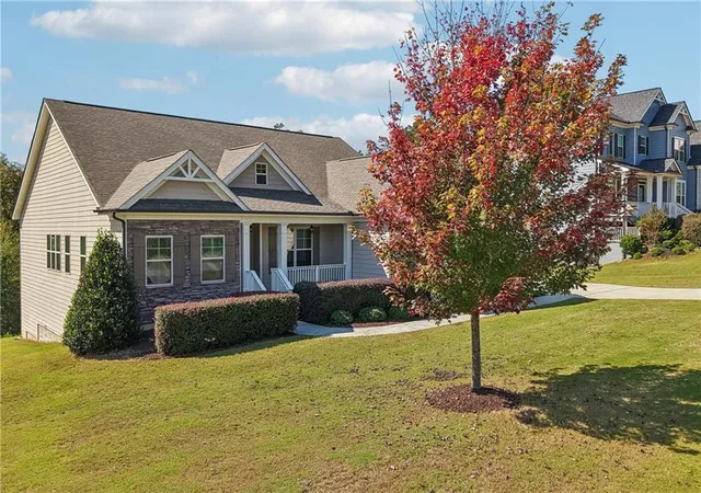 Photo 2 of Single family home for sale at 6530 Providence Lake Dr, Gainesville, GA 30506 | MLS# 7852439 | Listing updated on 2026-10-28