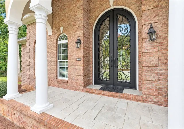 Photo 3 of Single family home for sale at 1109 Edward Dr, Mcdonough, GA 30252 | MLS# 7844854 | Listing updated on 2026-09-28