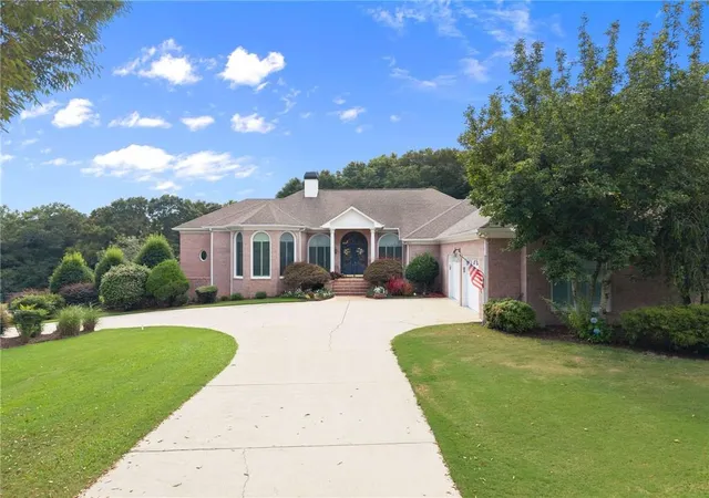 Photo 4 of Single family home for sale at 4290 Waterworks Rd, Jefferson, GA 30549 | MLS# 7831855 | Listing updated on 2026-09-03