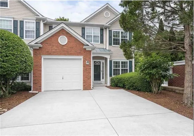 Photo 1 of Townhouse for sale at 2851 Ashleigh Ln, Alpharetta, GA 30004 | MLS# 7837020 | Listing updated on 2026-09-13