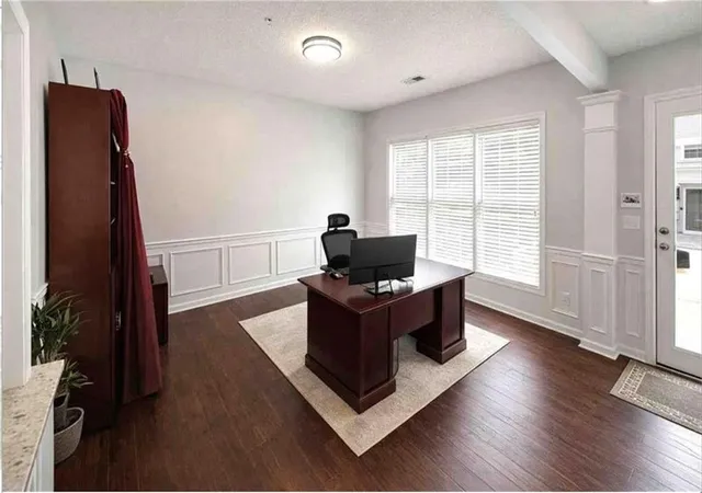 Photo 3 of Townhouse for sale at 2851 Ashleigh Ln, Alpharetta, GA 30004 | MLS# 7837020 | Listing updated on 2026-09-13