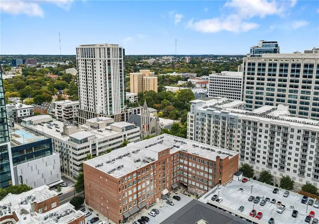 Listing Photo 2 - Condo for sale in building located at 800 Peachtree St Ne, Atlanta, GA 30308 - Unit #8529-0