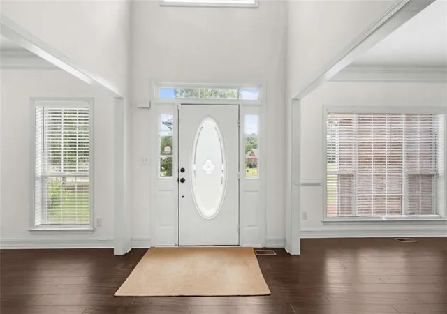 Photo 3 of Single family home for sale at 207 Arthur Dr, Mcdonough, GA 30252 | MLS# 7831068 | Listing updated on 2026-09-15