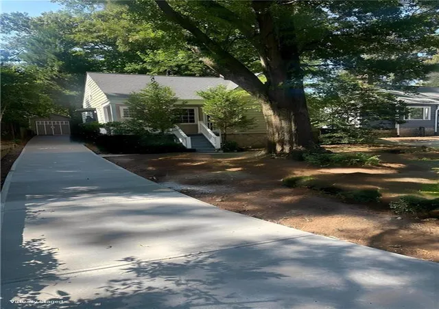 Photo 3 of Single family home for sale at 1053 Faith Ave SE, Atlanta, GA 30316 | MLS# 7820722 | Listing updated on 2026-10-29