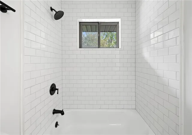 Photo 4 of Single family home for sale at 1868 Goddard St SE, Atlanta, GA 30315 | MLS# 7852561 | Listing updated on 2026-10-12