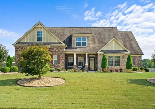 Photo 1 of Single family home for sale at 4073 Madison Acres Dr, Locust Grove, GA 30248 | MLS# 7839370 | Listing updated on 2026-09-18