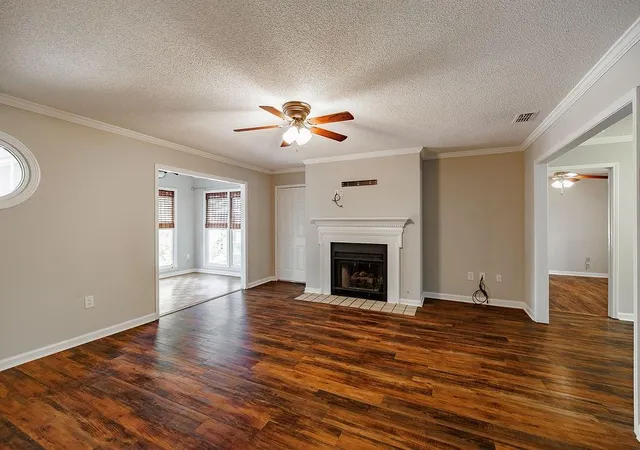 Listing Photo 4 - Condo for sale in building located at 345 Research Dr, Athens, GA 30605 - Unit #330
