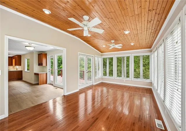 Photo 3 of Sale Pending at 1100 Waterfall Way, Canton, GA 30114 | MLS# 7834470 | Listing updated on 2026-10-05