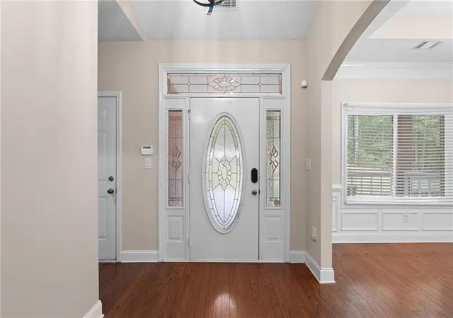 Photo 3 of Single family home for sale at 795 Jackson Lake Rd, Jackson, GA 30233 | MLS# 7836642 | Listing updated on 2026-09-12