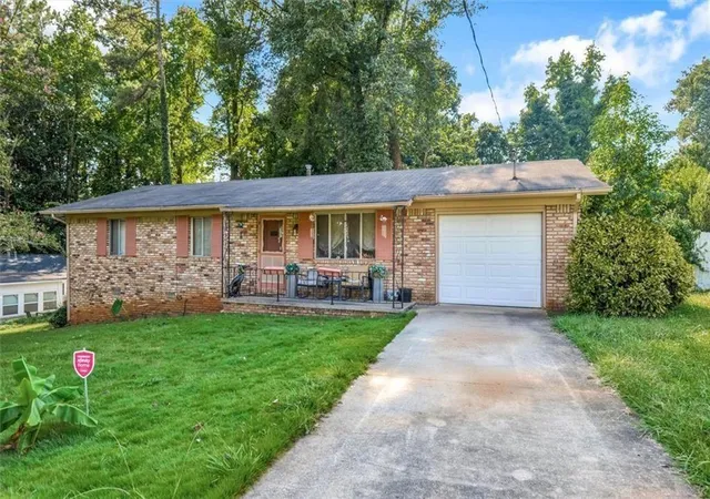 Photo 2 of Sale Pending at 1174 Dantel Ct, Stone Mountain, GA 30083 | MLS# 7834617 | Listing updated on 2026-09-15