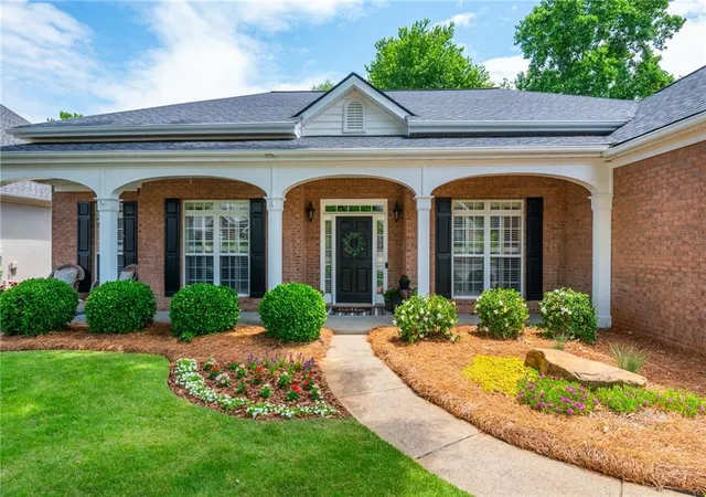 Photo 2 of Sale Pending at 615 Mae Ln, Alpharetta, GA 30004 | MLS# 7833639 | Listing updated on 2026-09-22