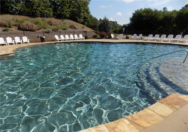 Photo 3 of Single family home for sale at 10 Altar Rock Ct Ne, Cartersville, GA 30121 | MLS# 7832350 | Listing updated on 2026-09-04