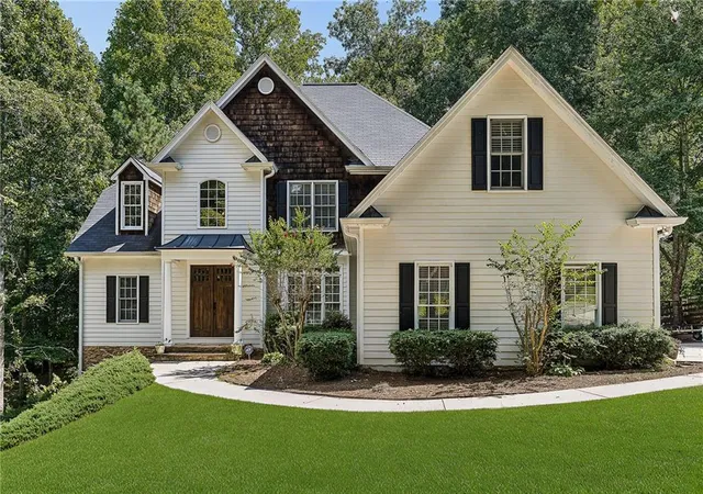 Photo 1 of Single family home for sale at 7635 Finley Dr, Gainesville, GA 30506 | MLS# 7835398 | Listing updated on 2026-09-11