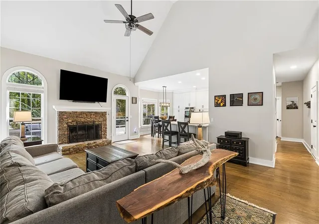 Photo 4 of Single family home for sale at 7635 Finley Dr, Gainesville, GA 30506 | MLS# 7835398 | Listing updated on 2026-09-11