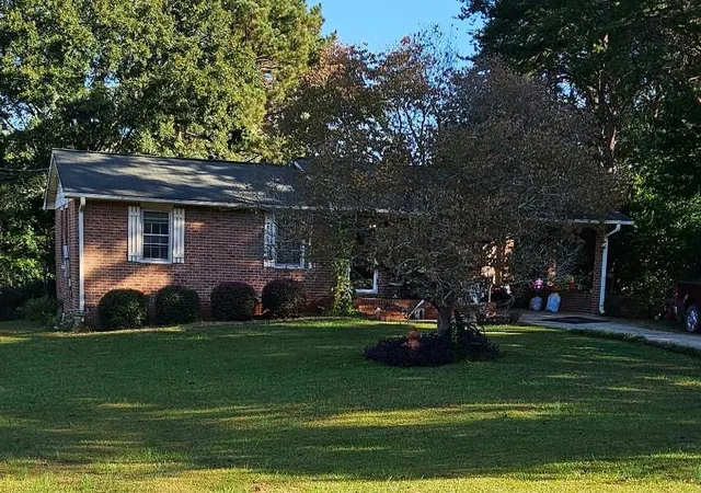 Photo 2 of Single family home for sale at 129 Morris Ml Rd, Griffin, GA 30223 | MLS# 7860261 | Listing updated on 2026-10-29