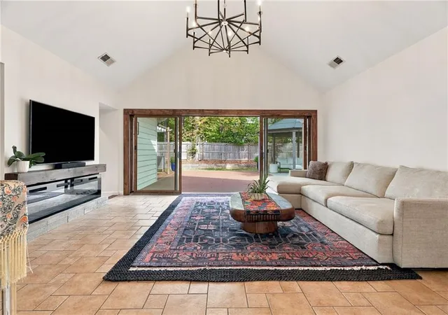 Photo 2 of Single family home for sale at 191 Red Oak Ln, Alpharetta, GA 30009 | MLS# 7855484 | Listing updated on 2026-10-29
