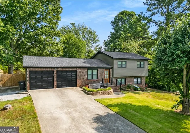 Photo 1 of Single family home for sale at 3742 Bengal Dr, Powder Springs, GA 30127 | MLS# 7831287 | Listing updated on 2026-09-14