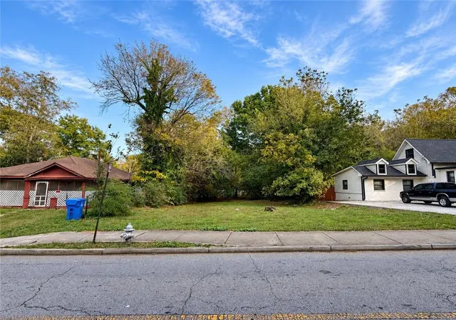 Photo 2 of Land for sale at 18 Johnson Rd NW, Atlanta, GA 30318 | MLS# 7860585 | Listing updated on 2026-10-28