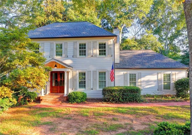 Photo 1 of Sale Pending at 3852 Ivey Ln Sw, Lilburn, GA 30047 | MLS# 7839038 | Listing updated on 2026-10-01