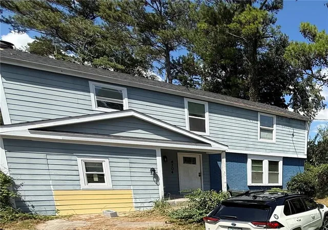 Photo 1 of Single family home for sale at 4304 Village Sq Ln, Stone Mountain, GA 30083 | MLS# 7810226 | Listing updated on 2026-09-17