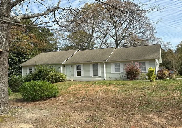 Photo 1 of Single family home for sale at 1456 Oak Rd, Snellville, GA 30078 | MLS# 7828474 | Listing updated on 2026-09-14