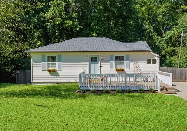 Photo 1 of Single family home for sale at 2538 Gordon Cir, Smyrna, GA 30080 | MLS# 7841994 | Listing updated on 2026-10-09