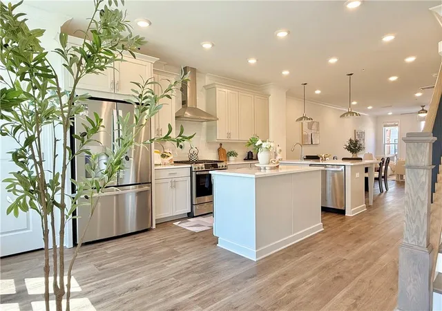 Photo 4 of Townhouse for sale at 231 Downing Dr, Alpharetta, GA 30022 | MLS# 7834032 | Listing updated on 2026-09-13