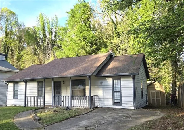 Photo 2 of Single family home for sale at 2667 Camelot Ct, Duluth, GA 30096 | MLS# 7834505 | Listing updated on 2026-09-09