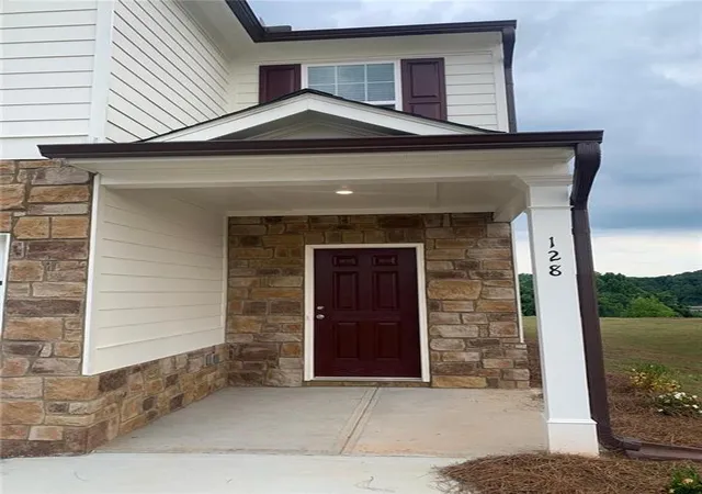 Photo 2 of Single family home for sale at 128 Briarwood Dr E, Dawsonville, GA 30534 | MLS# 7832120 | Listing updated on 2026-09-08