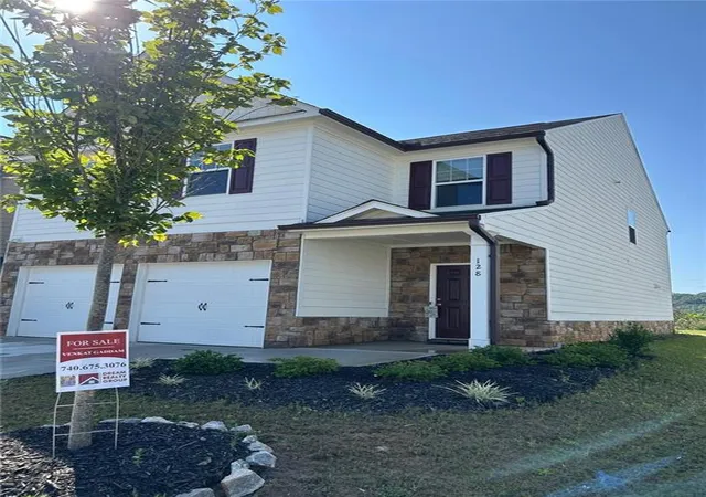 Photo 3 of Single family home for sale at 128 Briarwood Dr E, Dawsonville, GA 30534 | MLS# 7832120 | Listing updated on 2026-10-30