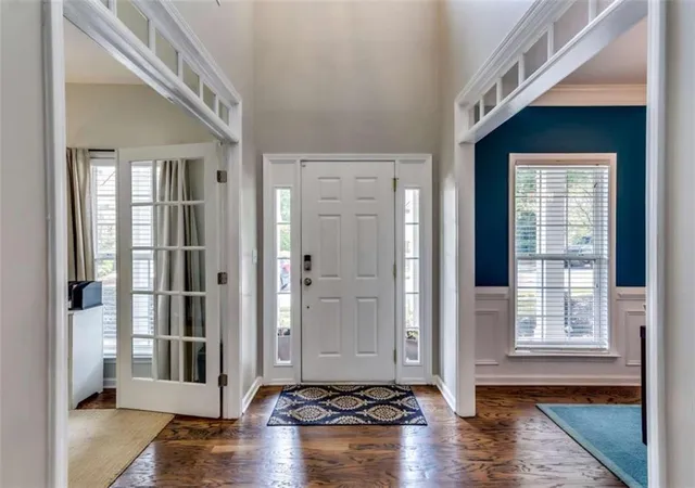 Photo 3 of Sale Pending at 624 Lantern Park Ln, Scottdale, GA 30079 | MLS# 7833454 | Listing updated on 2026-09-09