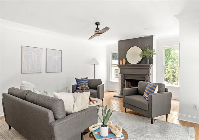 Photo 3 of Sale Pending at 1515 Wainwright Dr SE, Atlanta, GA 30316 | MLS# 7840430 | Listing updated on 2026-10-05
