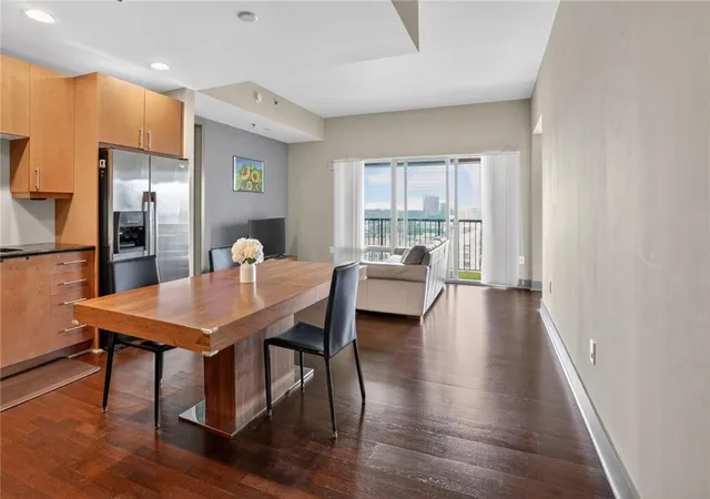 Photo 3 of Condo for sale at 4561 Olde Perimeter Way, Atlanta, GA 30346 | MLS# 7831964 | Listing updated on 2026-09-04