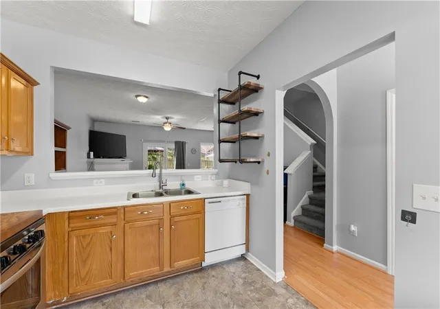 Photo 3 of Townhouse for sale at 268 Pearl Chambers Dr, Dawsonville, GA 30534 | MLS# 7835196 | Listing updated on 2026-09-11