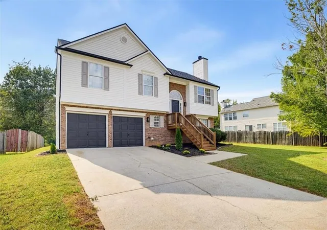 Photo 2 of Sale Pending at 523 Bass Pointe Nw, Kennesaw, GA 30144 | MLS# 7833034 | Listing updated on 2026-10-07