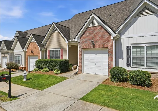 Photo 3 of Sale Pending at 119 Riley Cir, Dawsonville, GA 30534 | MLS# 7831762 | Listing updated on 2026-10-06
