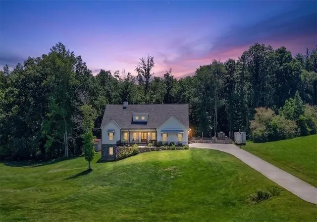 Photo 1 of Single family home for sale at 14402 Fincher Rd, Canton, GA 30114 | MLS# 7831631 | Listing updated on 2026-10-19