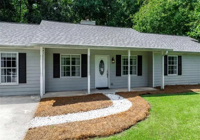 Photo 2 of Single family home for sale at 1599 Jockey Ct, Auburn, GA 30011 | MLS# 7832069 | Listing updated on 2026-09-16