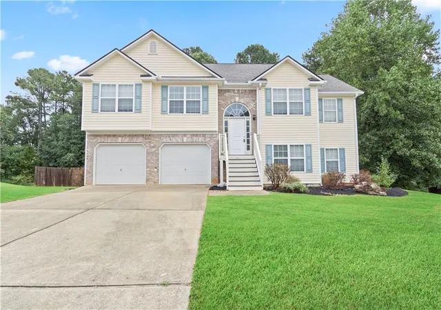 Photo 1 of Sale Pending at 93 Sugar Ml Dr, Dallas, GA 30157 | MLS# 7841152 | Listing updated on 2026-09-29