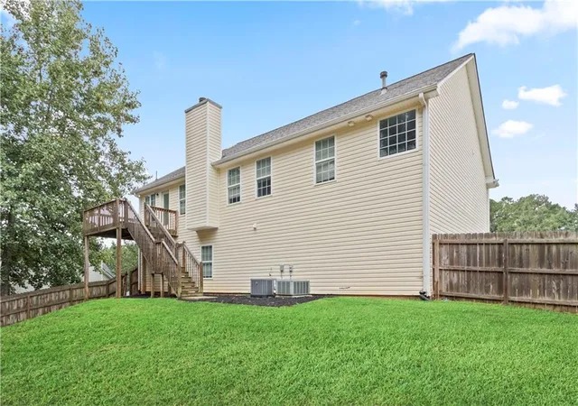 Photo 4 of Sale Pending at 93 Sugar Ml Dr, Dallas, GA 30157 | MLS# 7841152 | Listing updated on 2026-09-29