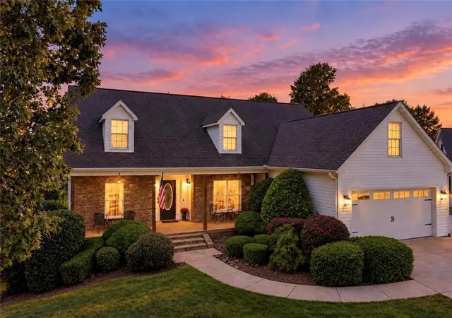 Photo 1 of Sale Pending at 4815 Thunder River Dr, Gainesville, GA 30506 | MLS# 7836681 | Listing updated on 2026-10-11
